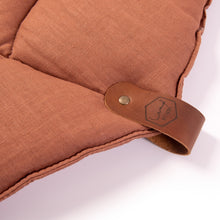 Afbeelding in Gallery-weergave laden, PlayLeaf - Solid Brown Linnenlook

